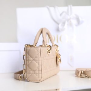 SMALL LADY D-JOY 22 IN LIGHT PINK LAMBSKIN