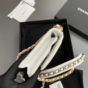 CC 19 Woc 19cm White Calfskin Gold Hardware