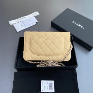 CC Woc 20cm Lime Grained Calfskin Silver Hardware