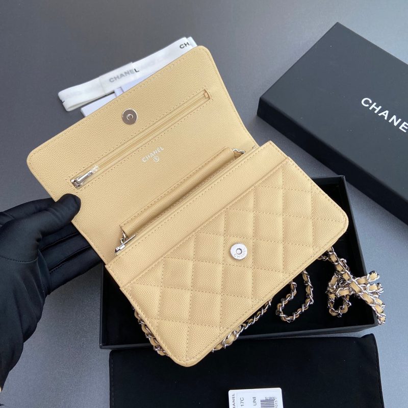 CC Woc 20cm Lime Grained Calfskin Silver Hardware