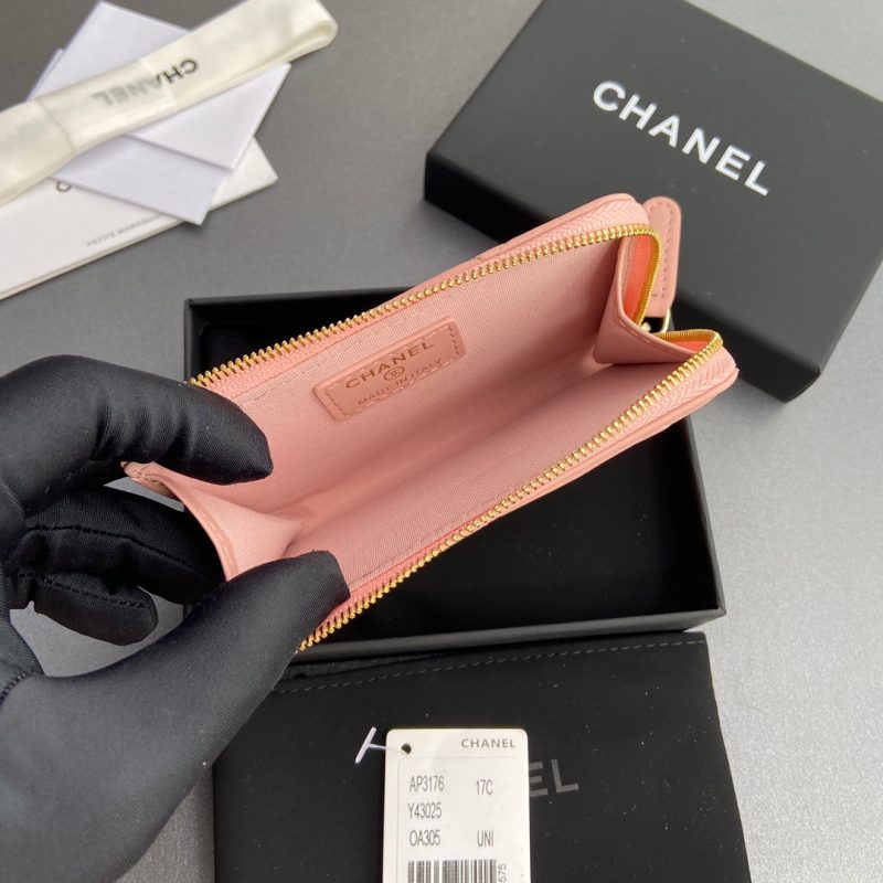 CC 19 Zipper Card Holder Pink Sheepskin GHW 234764