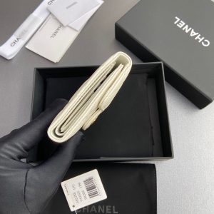 CC 82288 Classic Flap Wallet White Caviar GHW 229874