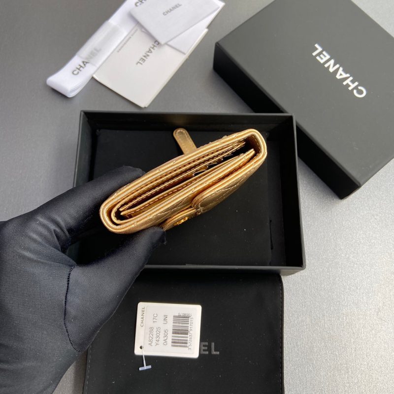 CC 82288 Classic Flap Wallet Gold Lamskin GHW 229884