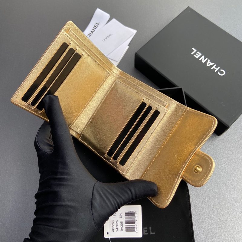 CC 82288 Classic Flap Wallet Gold Lamskin GHW 229884