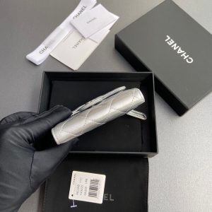 CC 82288 Classic Flap Wallet Sliver Sheepskin Polished Silver 229886