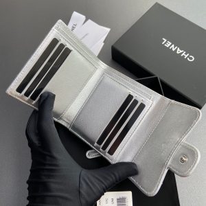 CC 82288 Classic Flap Wallet Sliver Sheepskin Polished Silver 229886