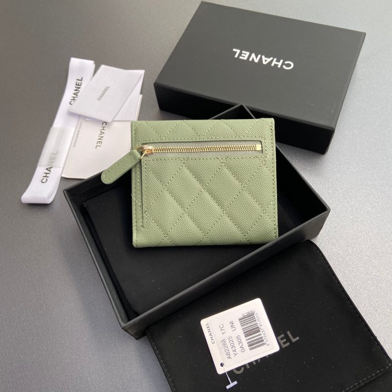 CC 82288 Classic Flap Wallet Olive Green Caviar GHW 229896