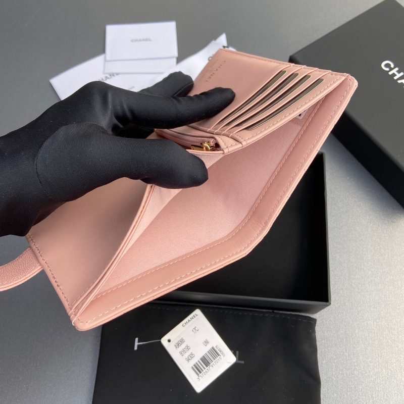 CC 96066 Compact Wallet Pink Caviar GHW 234617