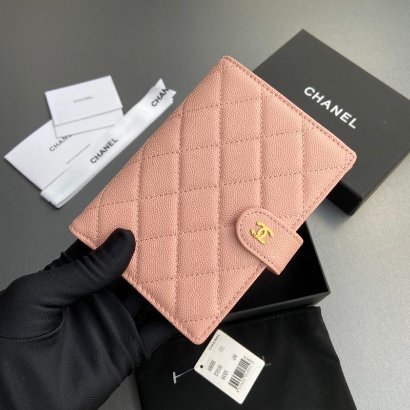 CC 96066 Compact Wallet Pink Caviar GHW 234617
