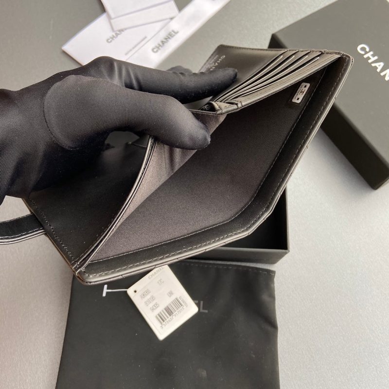 CC 96066 Compact Wallet Black Leather Sliver Steel 234621