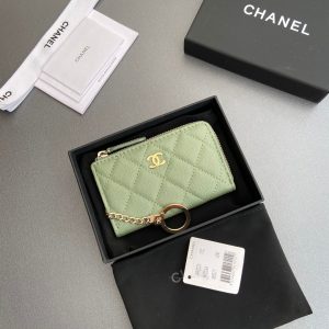 CC Hook & Chain Zipper Card Holder Light Green Caviar GHW 234727
