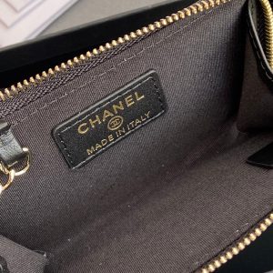 CC Hook & Chain Zipper Card Holder Black Patent GHW 234741