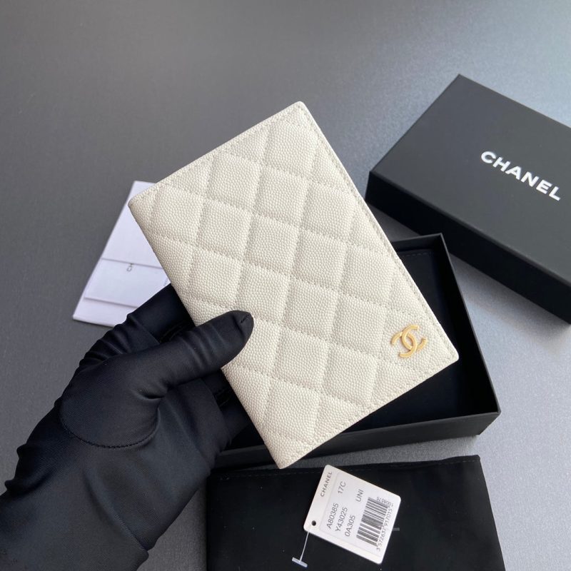 CC Passport Holder White Caviar 234705