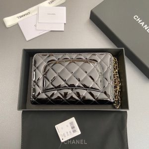 CC Woc 20cm Black Patent Calfskin Gold Hardware