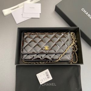 CC Woc 20cm Black Patent Calfskin Gold Hardware