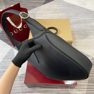 img_cdcca54a_20240929_i1727546777_8520_0_jpg JACKIE LARGE SHOULDER BAG 40 IN BLACK CALFSKIN GOLD HARDWARE