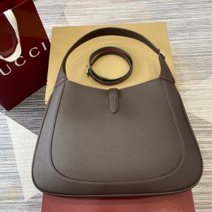 img_cdcca54a_20240929_i1727546795_2136_0_jpg JACKIE LARGE SHOULDER BAG 40 IN BROWN CALFSKIN GOLD HARDWARE