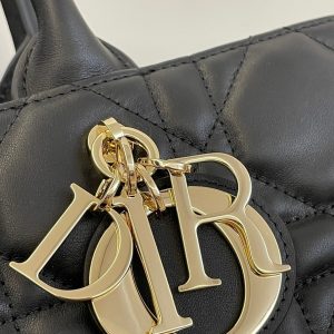 img_d39c4a05_20240331_i1711863355_3314_0_jpg medium book tote 36 black lambskin gold hardware