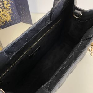 img_d39c4a05_20240331_i1711863356_5906_4_jpg medium book tote 36 black lambskin gold hardware