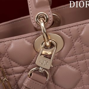 img_df88af16_20231020_a1697732676276_6520_jpg medium lady d-joy 26 chocolate lambskin