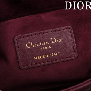 img_df88af16_20240413_a1712981561794_3334_jpg medium lady d-joy 26 burgundy lambskin