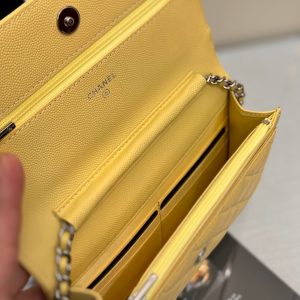 WOC 19CM LIME CAVIAR SILVER HARDWARE