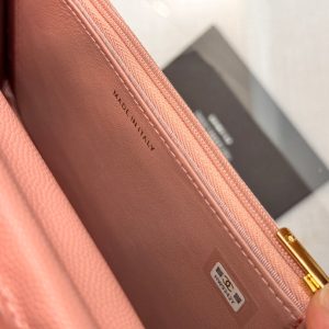 WOC 19CM LIGHT PINK CAVIAR GOLD HARDWARE