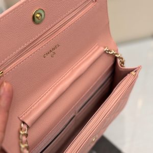 WOC 19CM LIGHT PINK CAVIAR GOLD HARDWARE