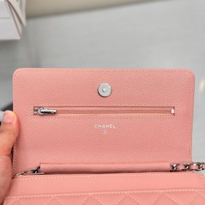 WOC 19CM LIGHT PINK CAVIAR SILVER HARDWARE