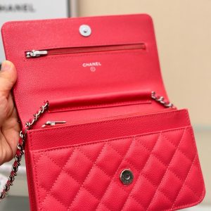 WOC 19CM RED CAVIAR SILVER HARDWARE