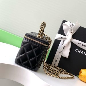 CC Vanity Case 17cm Black Leather Gold Hardware 238495