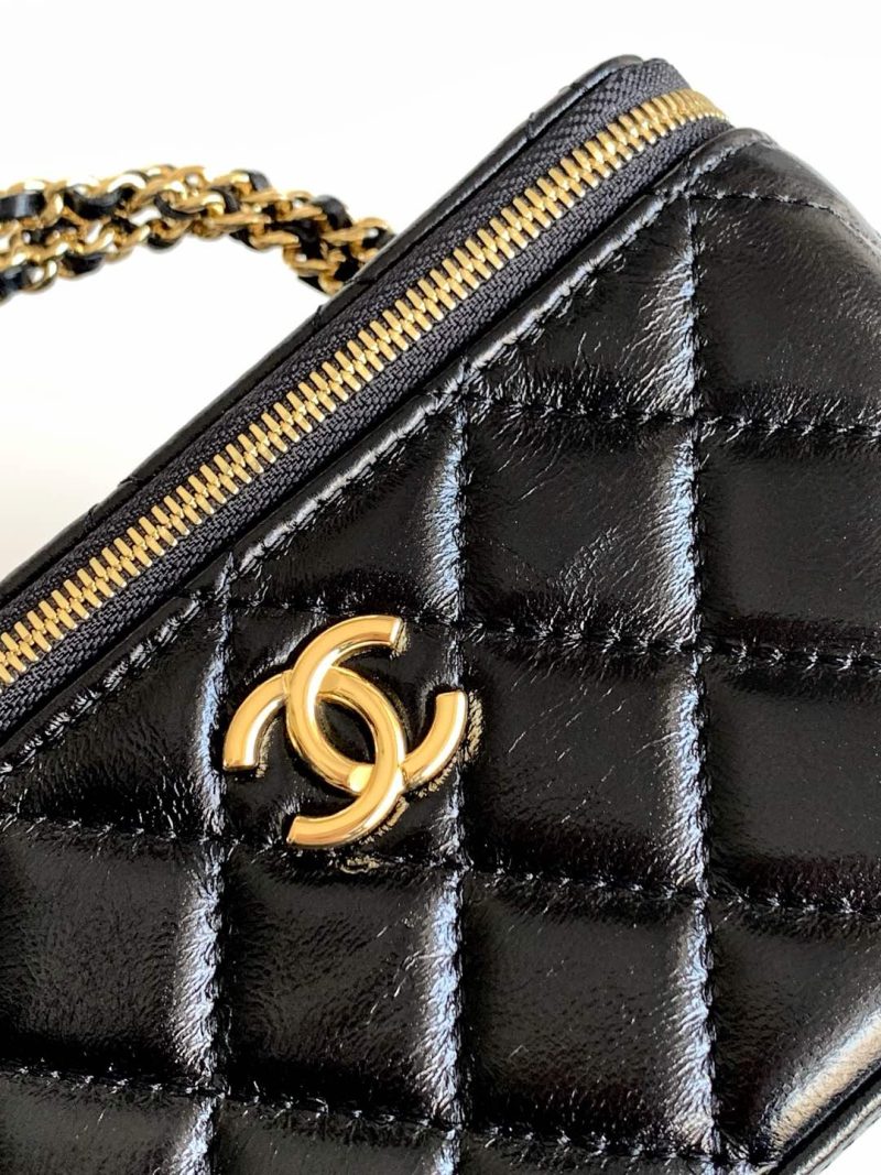 CC Vanity Case 17cm Black Leather Gold Hardware 238495