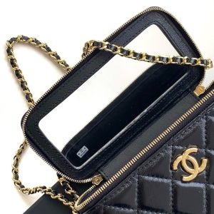 CC Vanity Case 17cm Black Leather Gold Hardware 238495