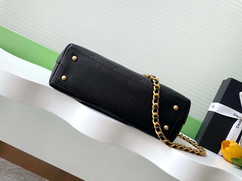 img_ecb71349_20250513_i1747107294193_4084_0_3_jpg_581af87a-0e06-459c-a2b9-93c7350e5db3 cc 25S Vintage Flap Bag 28cm Top Handle Black Calfskin