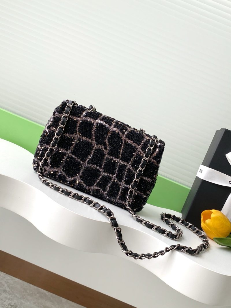 cc 25S Flap Bag 21cm Black Silver Sequin Calfskin