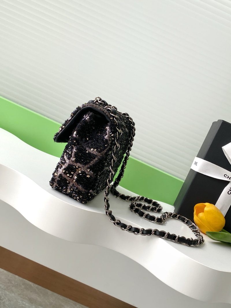 cc 25S Flap Bag 21cm Black Silver Sequin Calfskin