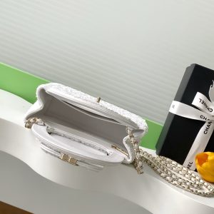 CC Kelly Shopper 19cm White Sequin