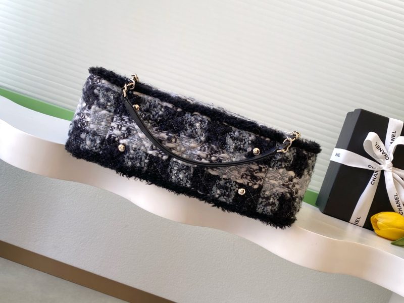 img_ecb71349_20251124_i1763972591120_6738_0_3_jpg CC 2025 Bag Black Tweed Fabric Leather