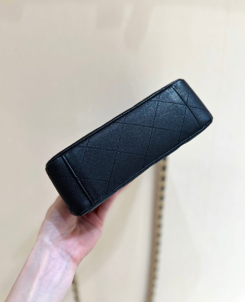 24s 31 ruecambon 15cm black caviar leather