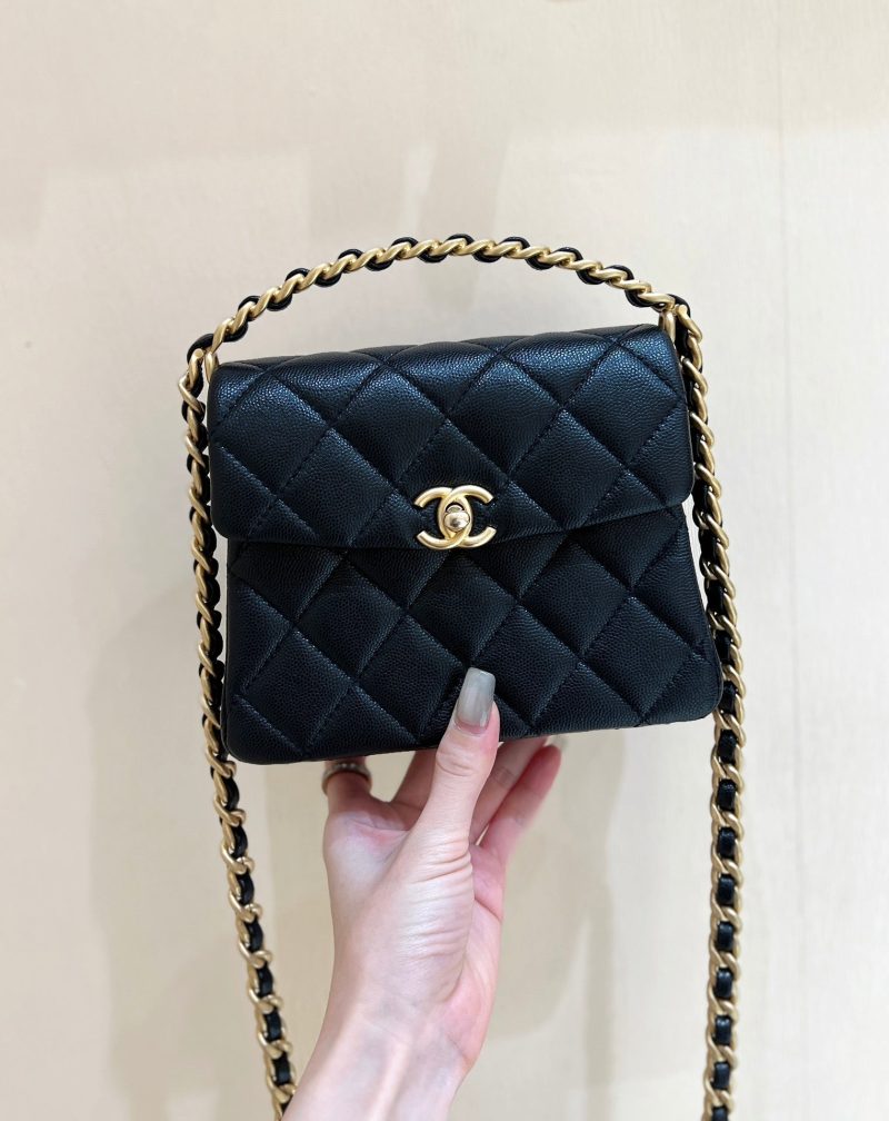 24s 31 ruecambon 15cm black caviar leather