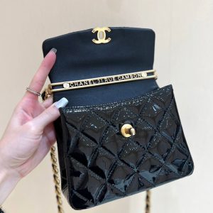 24s 31 ruecambon 15cm black patent calfskin