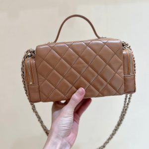 img_f3c7fd90_20241017_i1729153682_389_5_jpg CC 24K Handle Camera Bag 23cm Brown Lambskin Light GHW