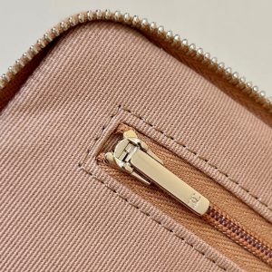 img_f3c7fd90_20241017_i1729153682_6628_1_jpg CC 24K Handle Camera Bag 23cm Brown Lambskin Light GHW