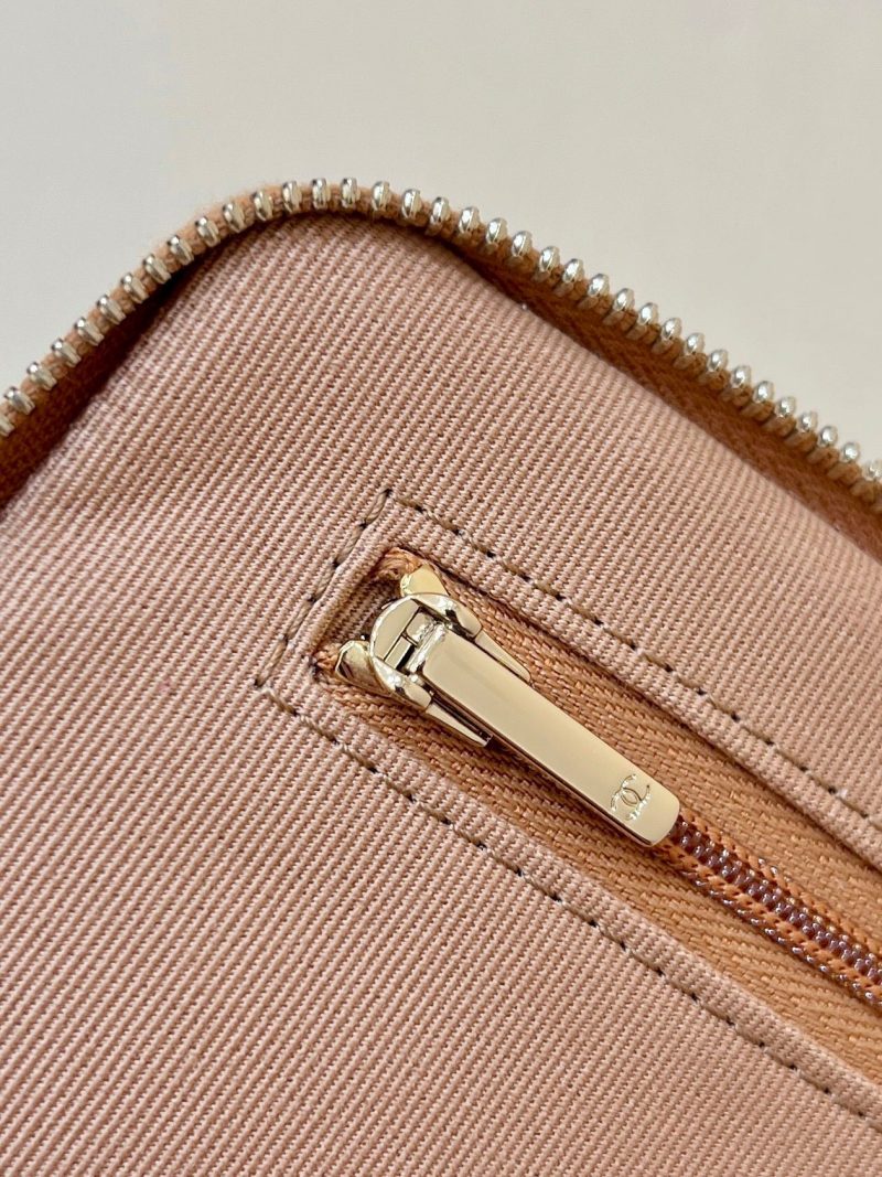 img_f3c7fd90_20241017_i1729153682_6628_1_jpg CC 24K Handle Camera Bag 23cm Brown Lambskin Light GHW