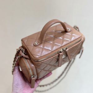 img_f3c7fd90_20241017_i1729153682_8804_2_jpg CC 24K Handle Camera Bag 23cm Brown Lambskin Light GHW