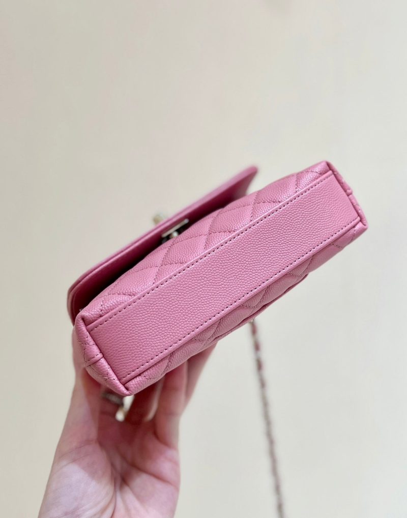 img_f3c7fd90_20241105_i1730778747_4588_4_jpg_de9cdcaf-77a7-4ac4-b160-93fd9b40a7bb CC Super Mini Handle Bag 14.5 Pink Leather Gold Hardware