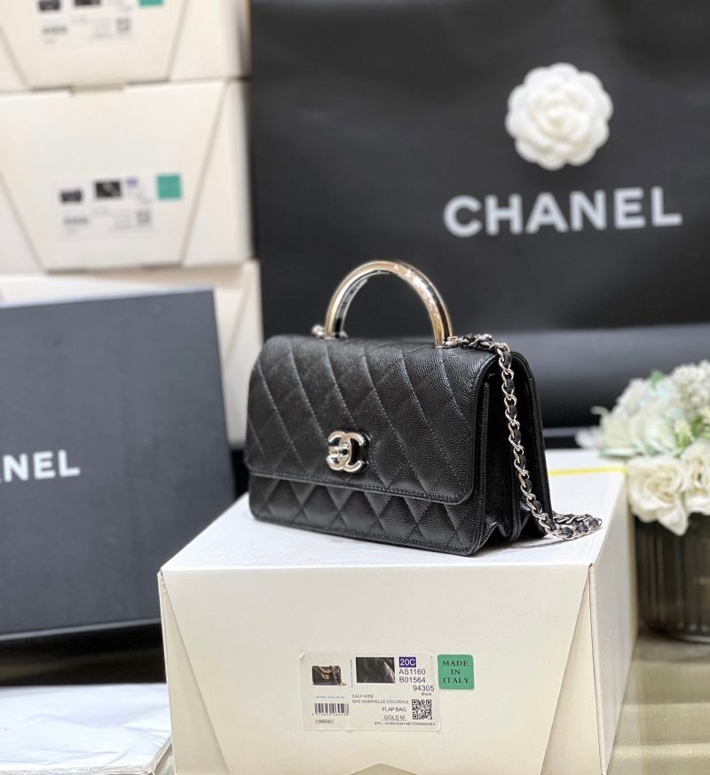 CC 25P Flap Bag Top Handle 18.5cm Black Grained Calfskin