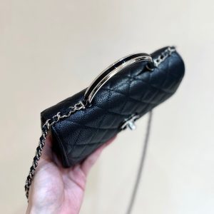 CC 25P Flap Bag Top Handle 18.5cm Black Grained Calfskin