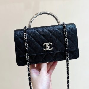 CC 25P Flap Bag Top Handle 18.5cm Black Grained Calfskin