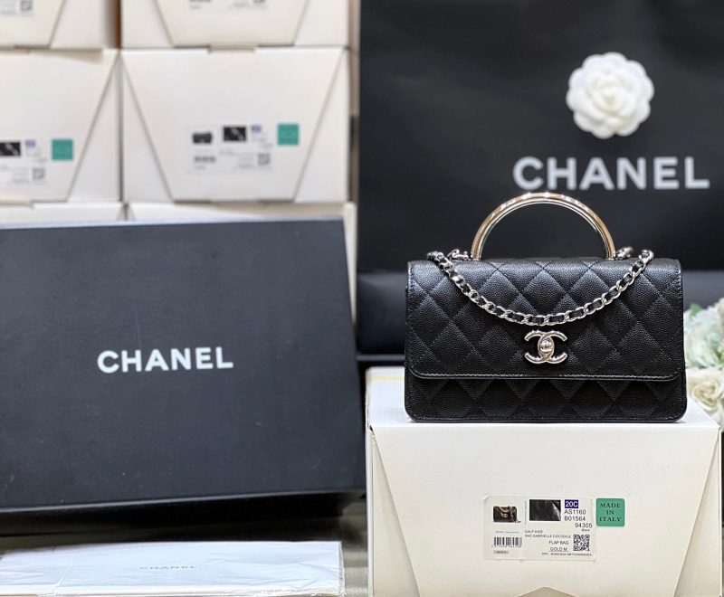 CC 25P Flap Bag Top Handle 18.5cm Black Grained Calfskin